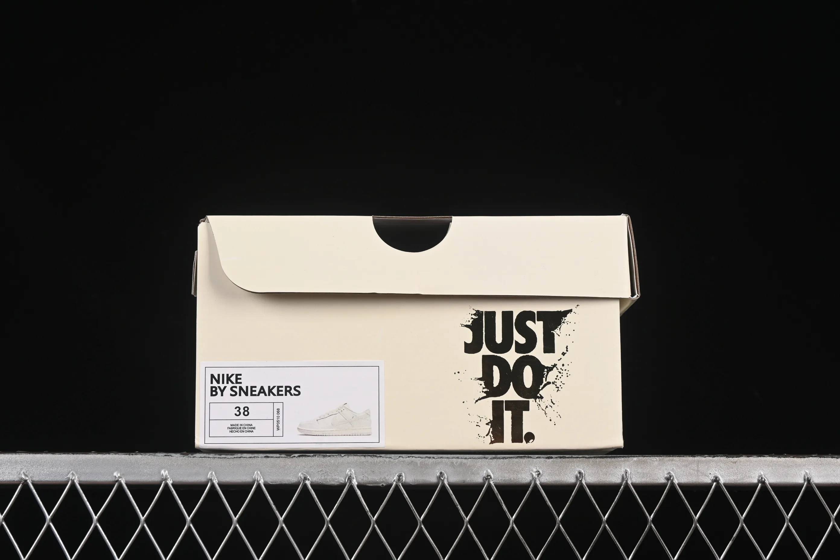 All Categories Nk SB Dunk Series Nk SB Dunk Low Low-top sneakers Nike SB Dunk Low "Just Do It" Anniversary high-end custom low-top casual sneakers WP0510-068